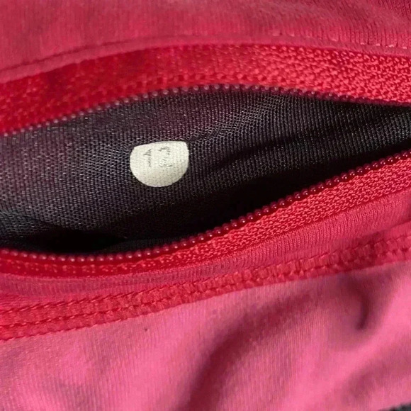 Lululemon Womens Shorts - Picture 5 of 7